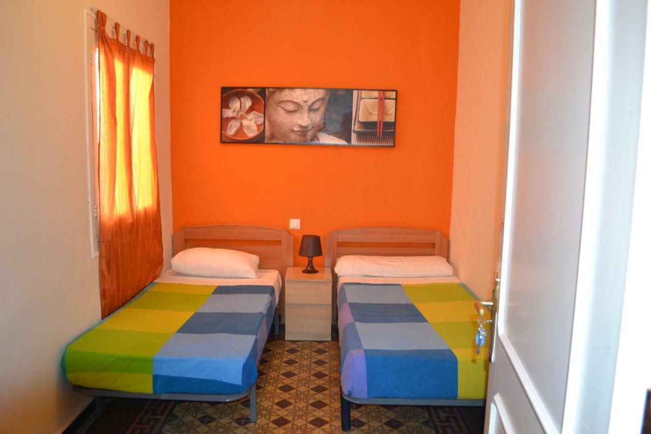 Sleeping Inn Barcelona Exterior photo